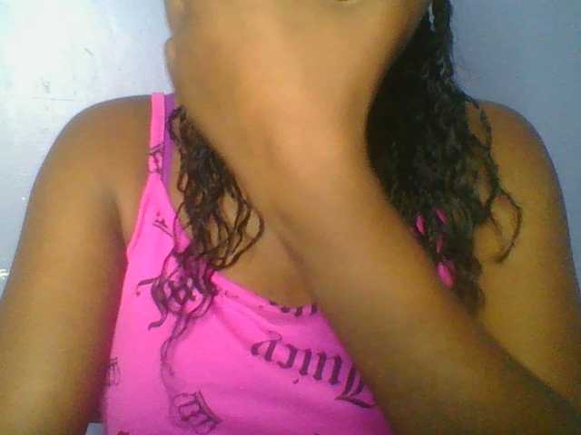 Sweetchely live cam on BongaCams