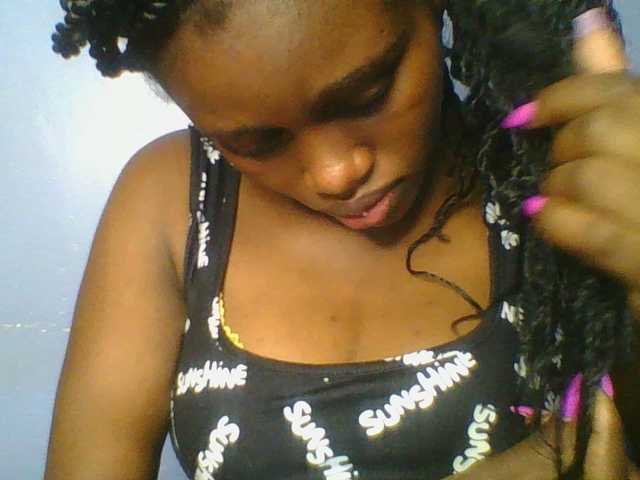 Sweetchely live cam on BongaCams