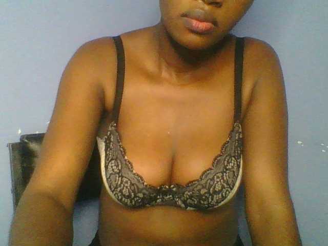 Sweetchely live cam on BongaCams