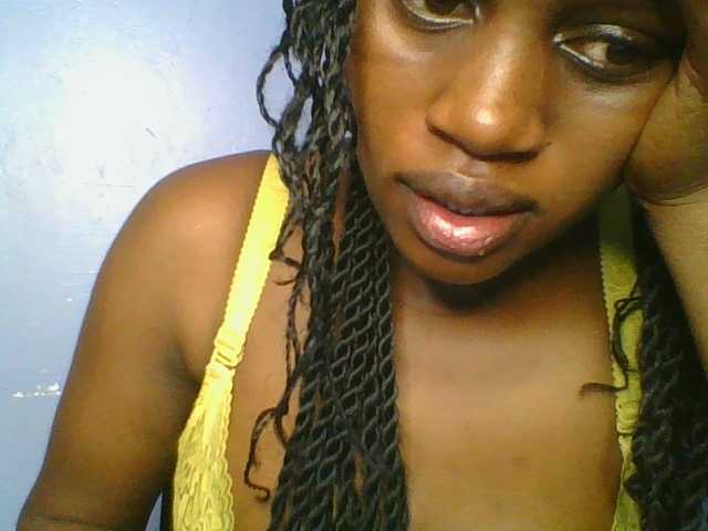 Sweetchely live cam on UnifiedCams