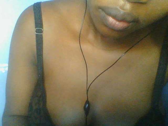 Sweetchely live cam on BongaCams