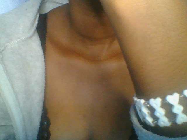 Sweetchely live cam on BongaCams