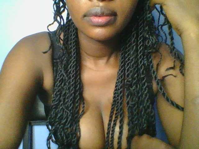 Sweetchely live cam on BongaCams