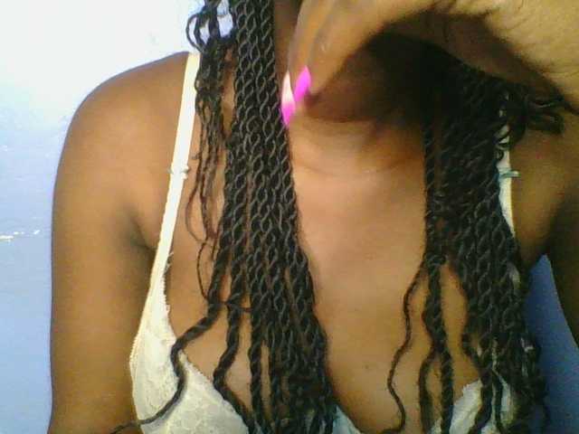Sweetchely live cam on BongaCams