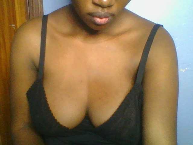 Sweetchely live cam on BongaCams