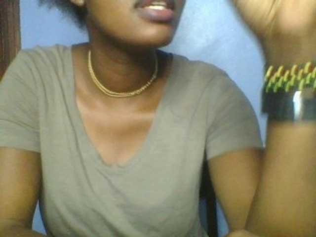 Sweetchely live cam on BongaCams