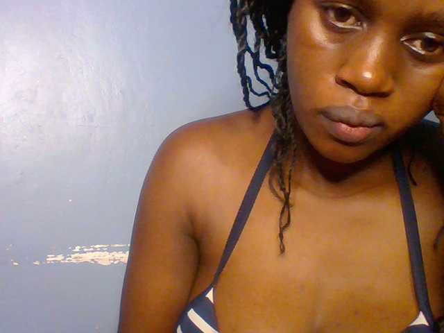 Sweetchely live cam on BongaCams