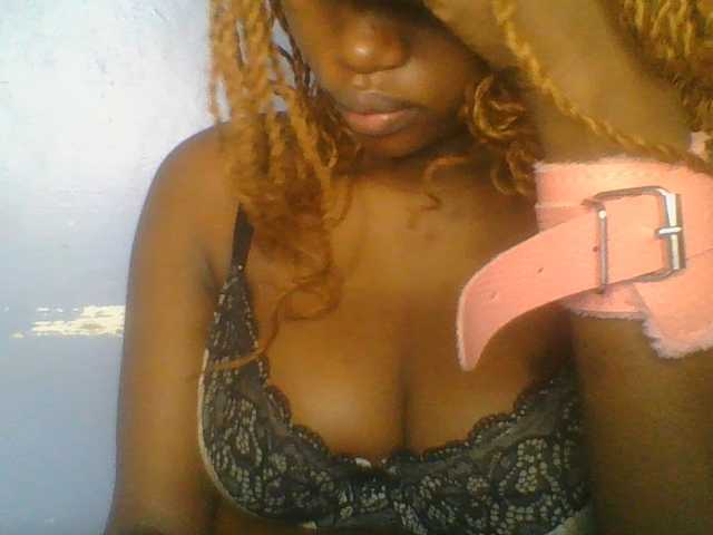 Sweetchely live cam on BongaCams