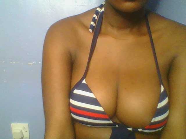 Sweetchely live cam on BongaCams