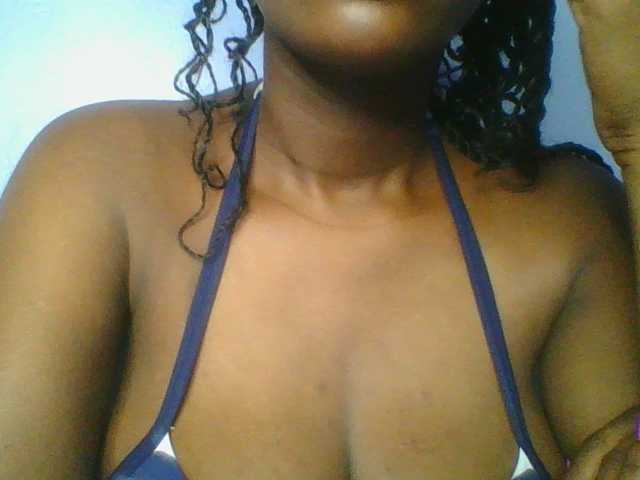 Sweetchely live cam on UnifiedCams