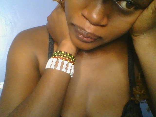 Sweetchely live cam on BongaCams