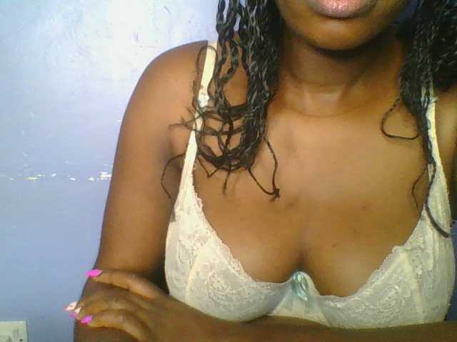 Sweetchely live webcam show