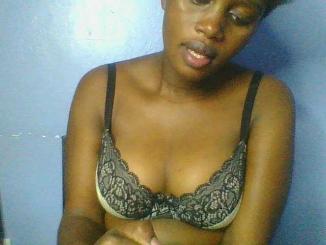 Sweetchely live cam on BongaCams