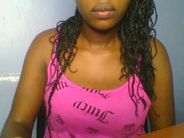 Sweetchely live cam on BongaCams