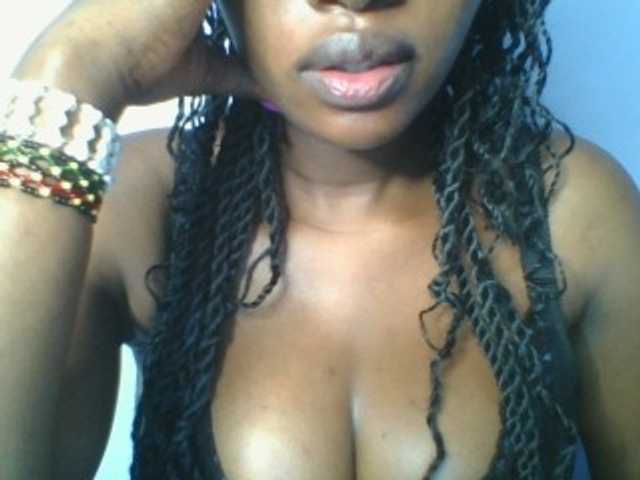 Sweetchely live cam on BongaCams