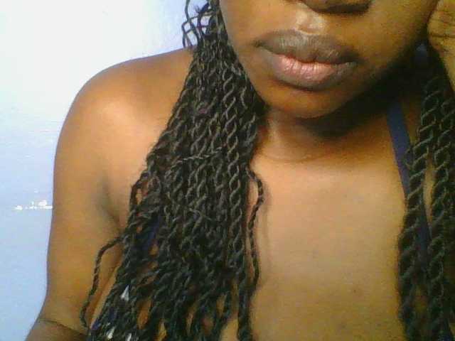 Sweetchely live cam on BongaCams