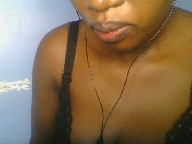 Sweetchely live cam on BongaCams