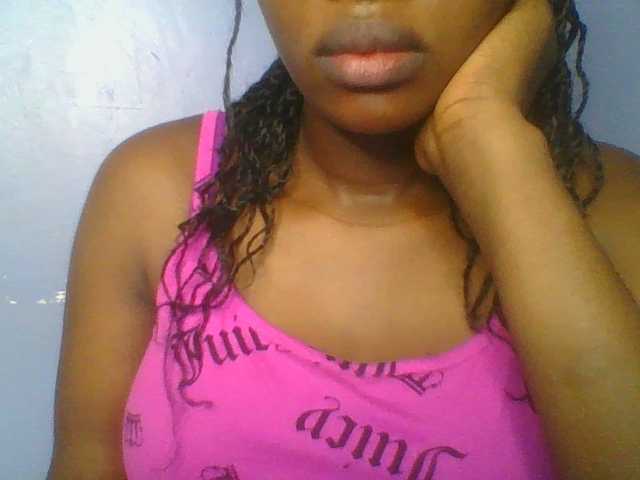 Sweetchely live cam on BongaCams