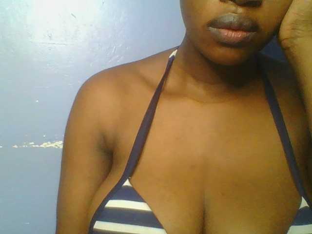 Sweetchely live cam on UnifiedCams