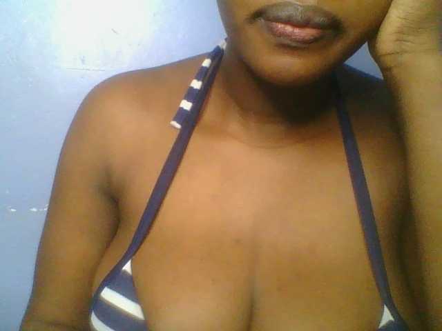 Sweetchely live cam on UnifiedCams