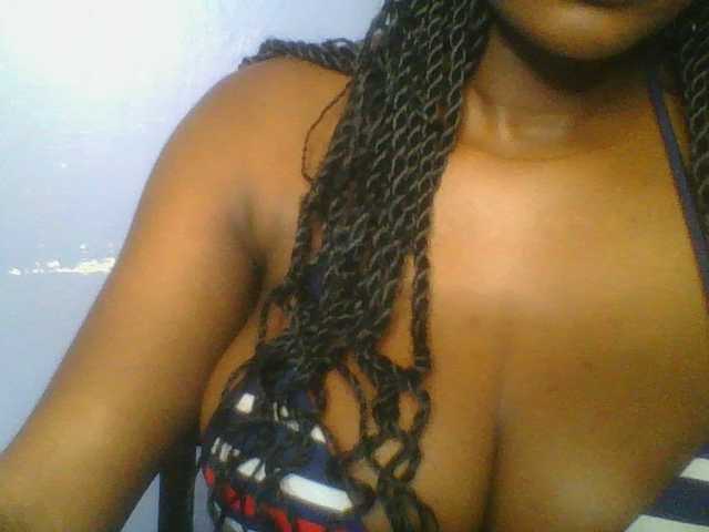 Sweetchely live cam on UnifiedCams