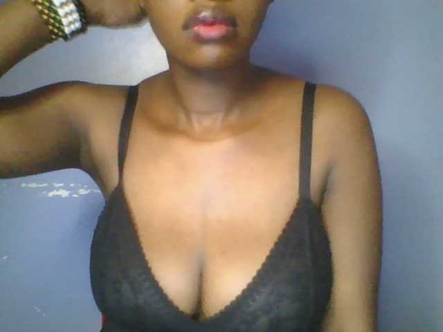 Sweetchely live cam on BongaCams
