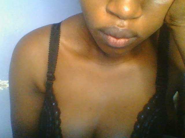 Sweetchely live cam on BongaCams