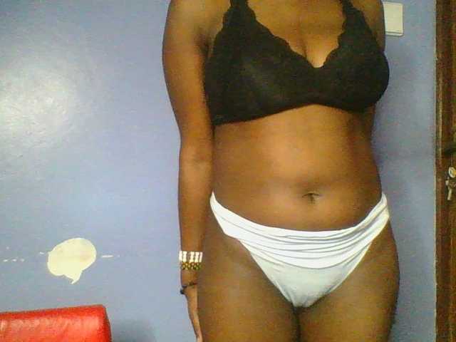 Sweetchely live cam on BongaCams