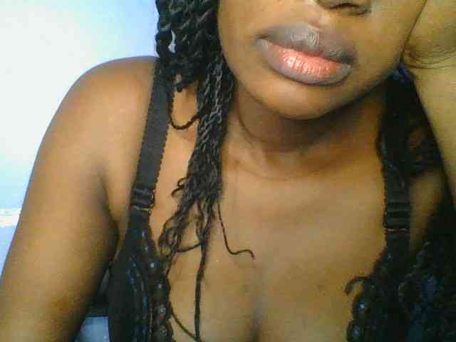 Sweetchely Live Webcam on BongaCams