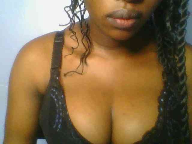 Sweetchely Sex Cam Show