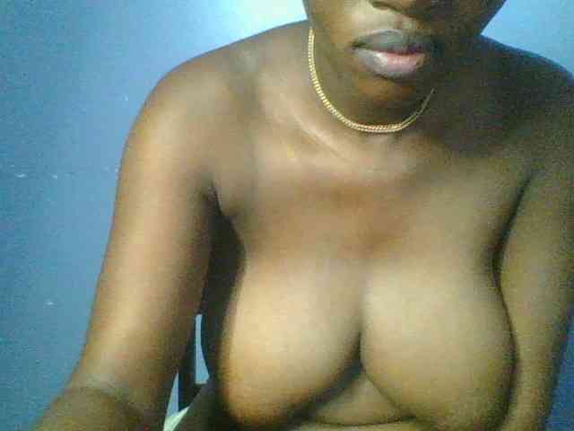 Sweetchely Live Webcam on BongaCams