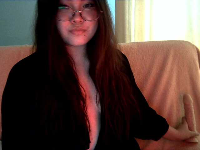 HoneyMoans live cam on BongaCams