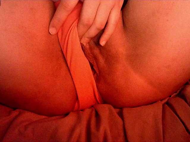 HoneyMoans live cam on BongaCams