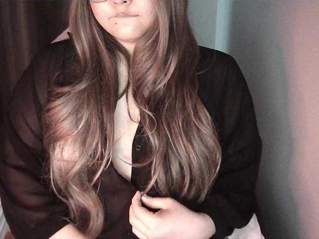 HoneyMoans live cam on BongaCams