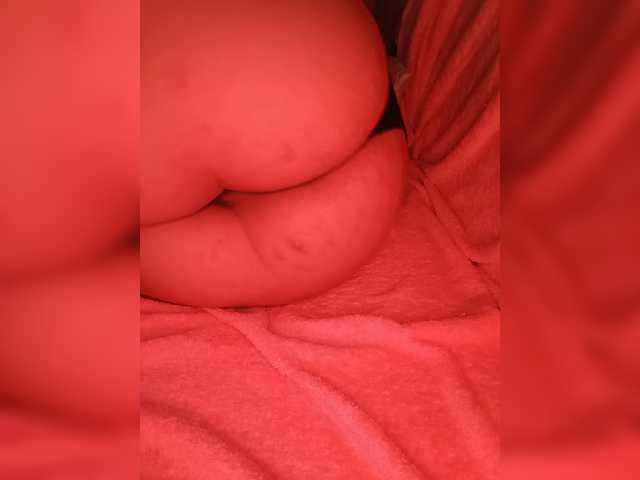 HoneyMoans