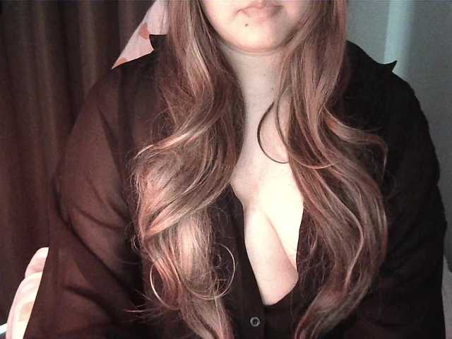 HoneyMoans live cam on BongaCams