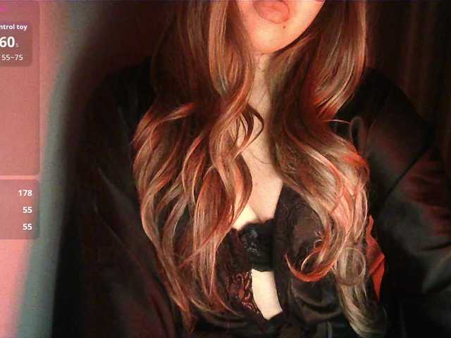 HoneyMoans