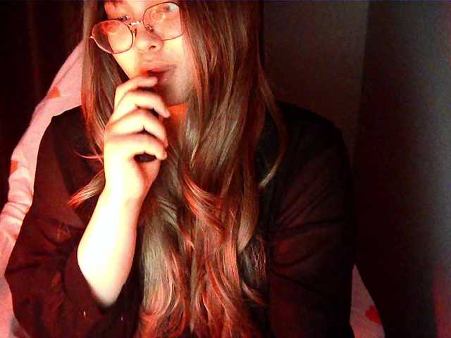 HoneyMoans live cam on BongaCams