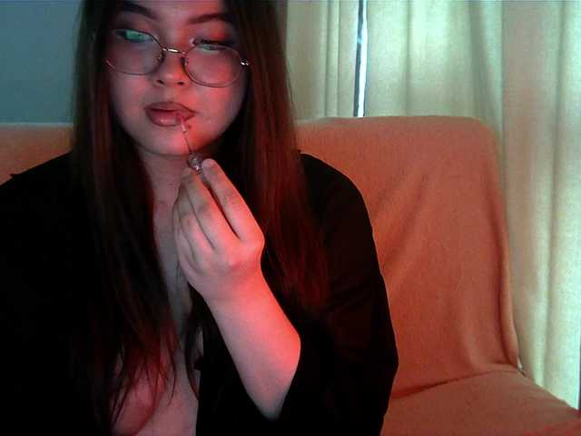 HoneyMoans live cam on BongaCams