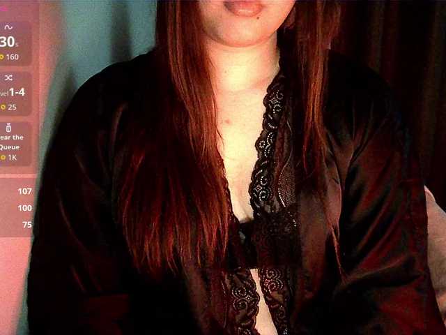 HoneyMoans live cam on BongaCams