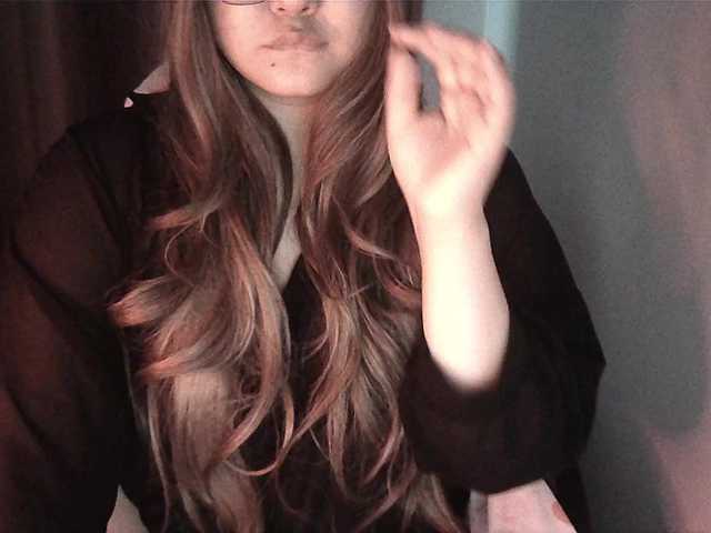 HoneyMoans live cam on BongaCams