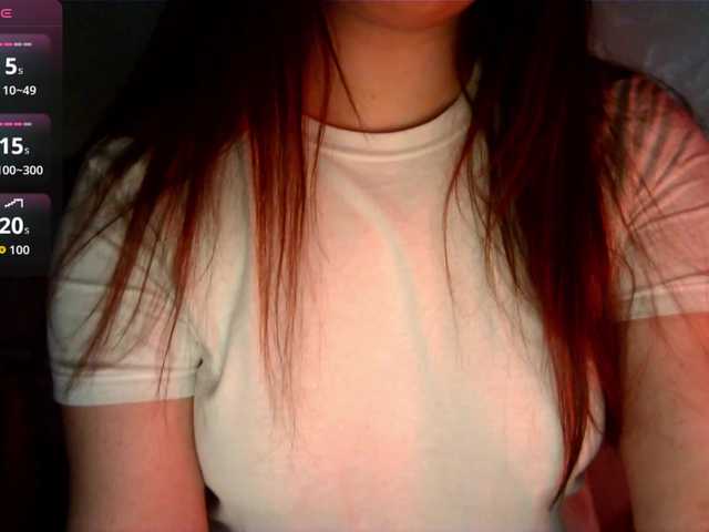 HoneyMoans live cam on BongaCams