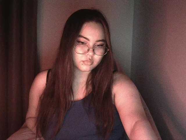 HoneyMoans live cam on BongaCams