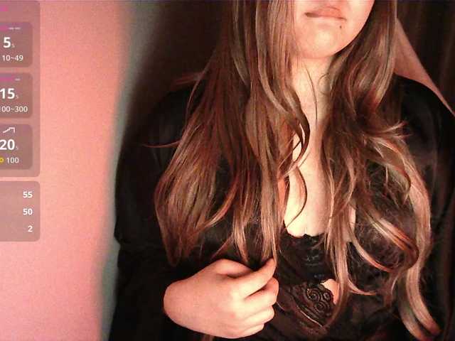 HoneyMoans live cam on BongaCams