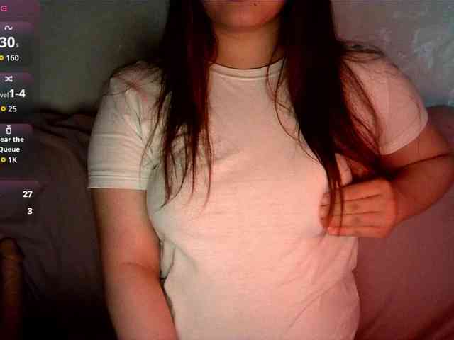 HoneyMoans webcam