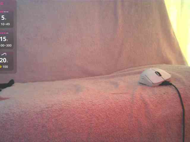 HoneyMoans webcam