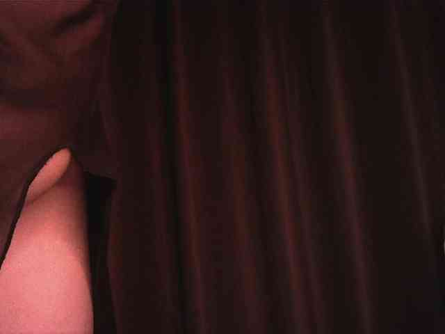 HoneyMoans webcam