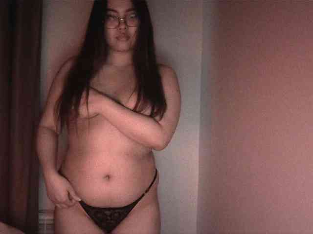 HoneyMoans Live Webcam on BongaCams