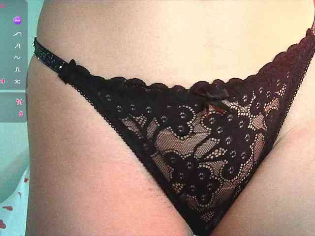 HoneyMoans