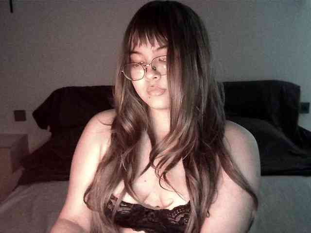 HoneyMoans